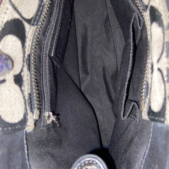 EUC Coach Handbag With Tassel - Picture 2 of 2